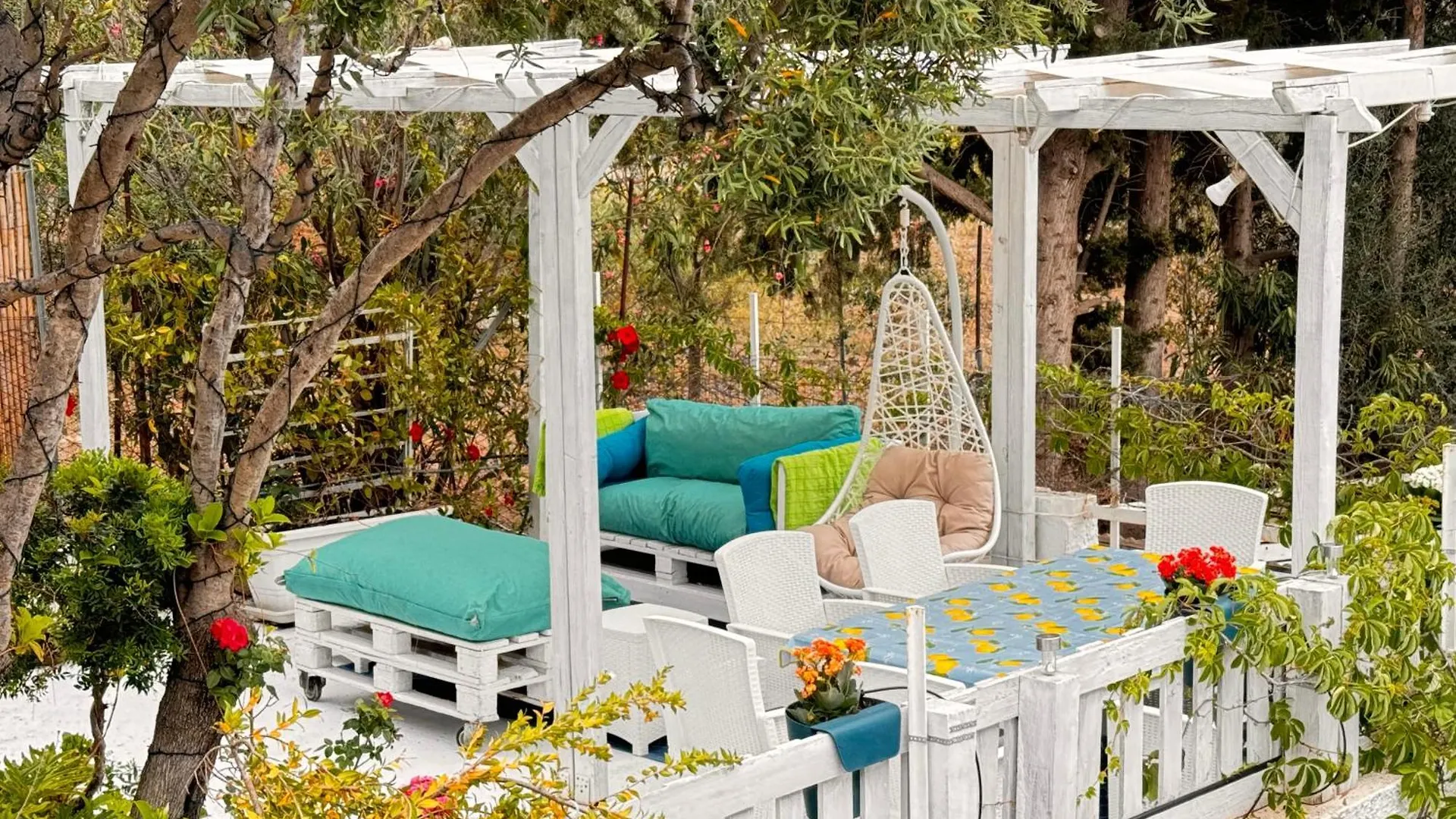Villa Silmar Капитана 0*,